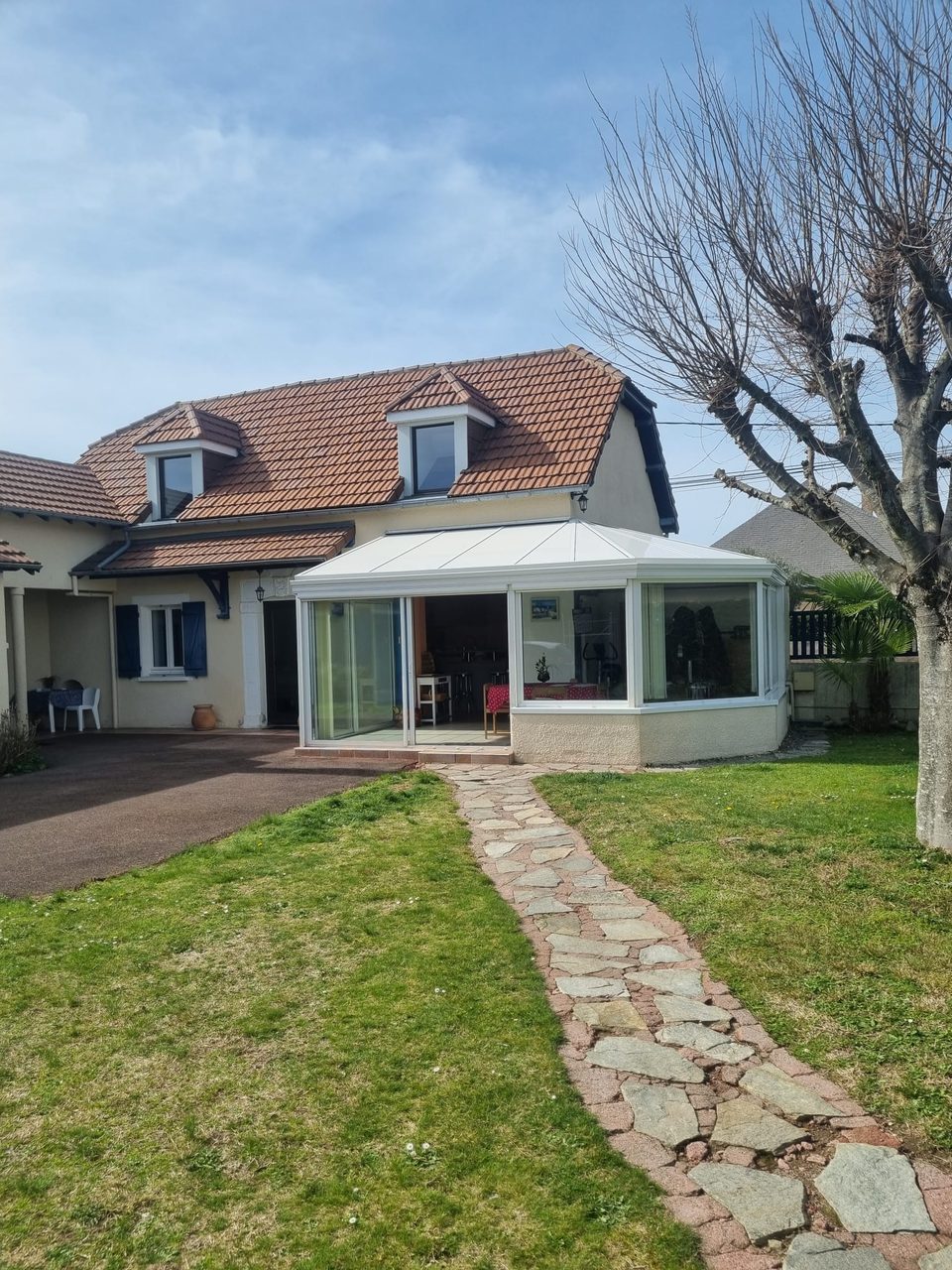 Réalisation VMV Habitat : menuiseries et fermetures posées dans la région de Pau